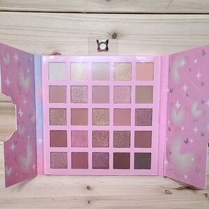 Paris Hilton Eyeshadow Butterfly Pink Browns Cosmetic Collection  Makeup NWT